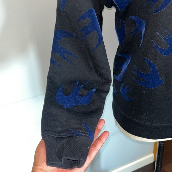 MCQ by ALEXANDER MCQUEEN Black Blue Print Cotton Elastane Sweatshirt size XS - Picture 3 of 7